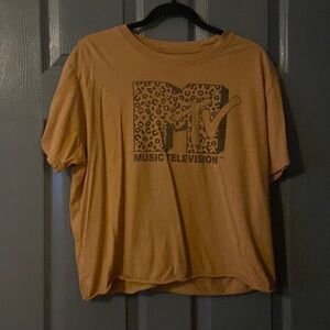 MTV cropped tee